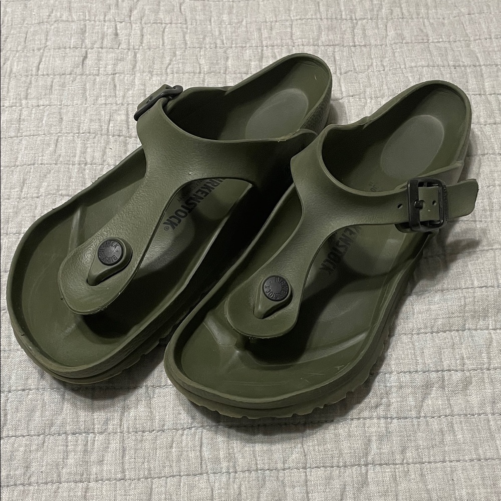 Birkenstock Gizeh Essentials Women’s Sandals Size 5-5.5 EU 36 EVA Olive Green